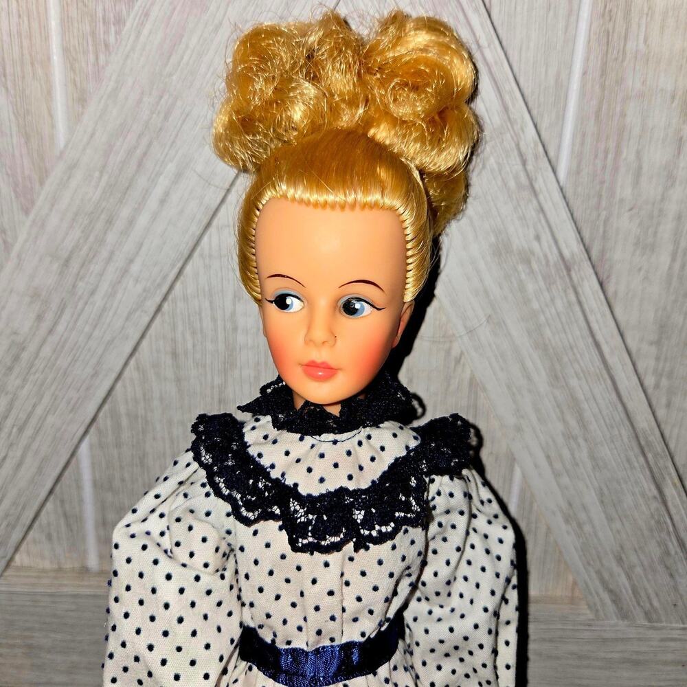 Vintage Ideal Doll (W-13): Tammy's Mom
